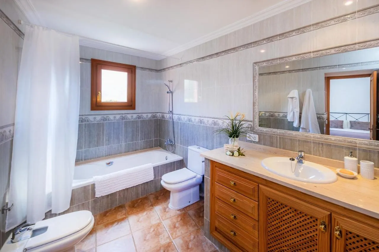 Casa Hermosa Капдепера 0*,